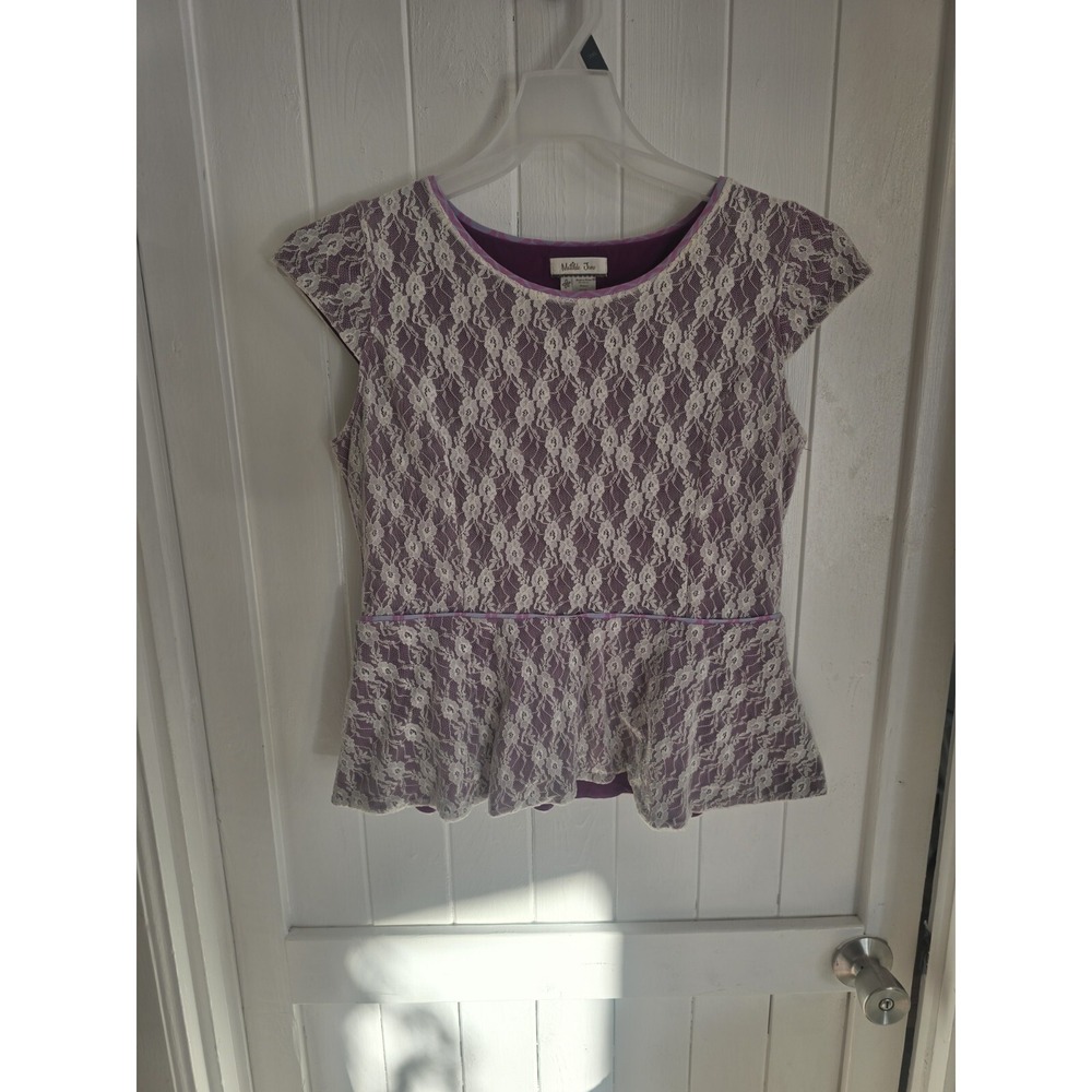 Matilda Jane Peplum Floral Lace Top Womens Medium Purple Cap Sleeve Stretch